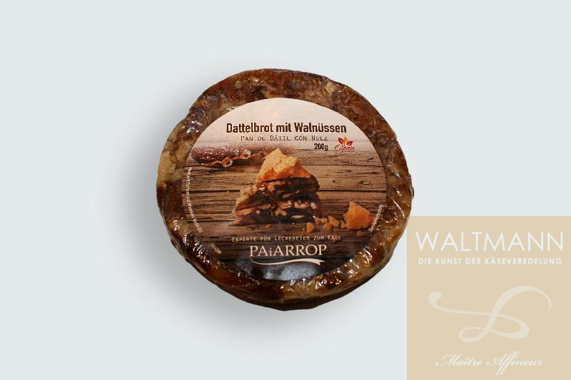 Dattelbrot mit Walnüssen