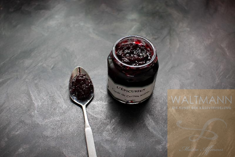 Schwarzes Kirsch-Confit (neuer Hersteller, etwas süßer wie die Vorgänger)!